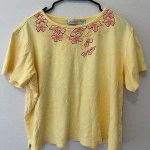 Used Classic Elements Women’s Top
